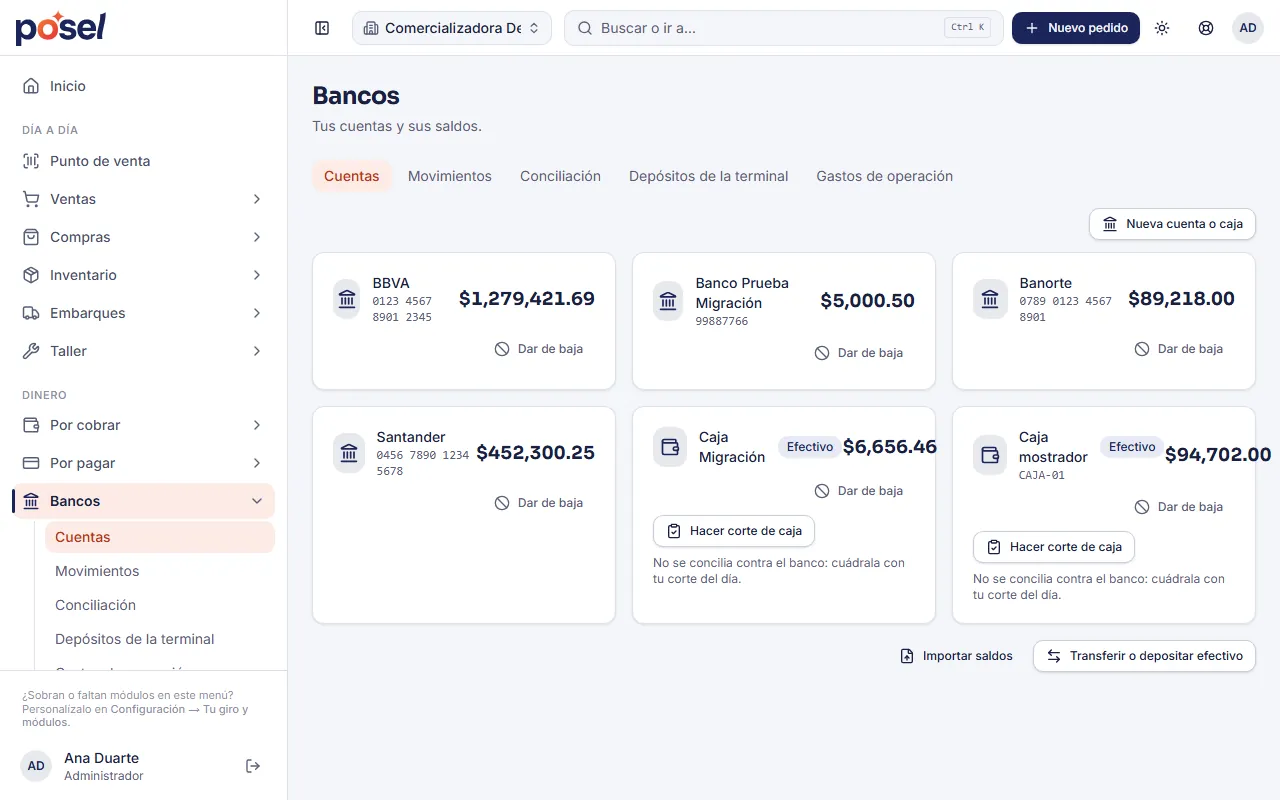 Pantalla de bancos de Posel: tarjetas de cuentas bancarias con sus saldos y pestañas de movimientos, conciliación y reglas.